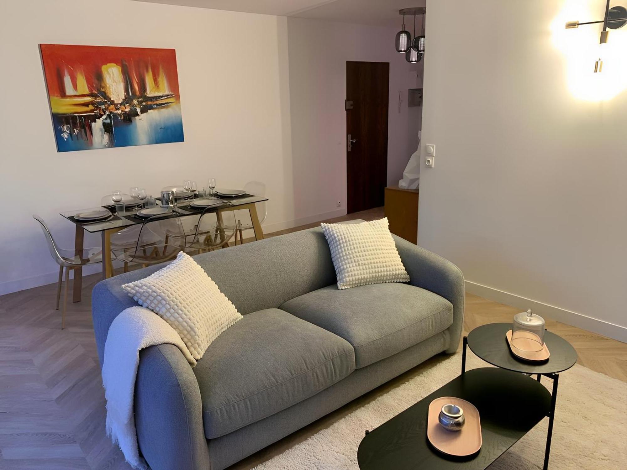 Magnifique Appartement, 3 Min De Paris 르발루아페레 외부 사진